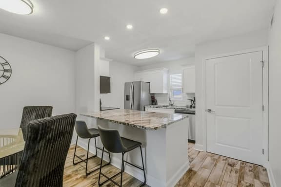 Quiet South Tampa Apt Near Airport & Hospitals - Image 1