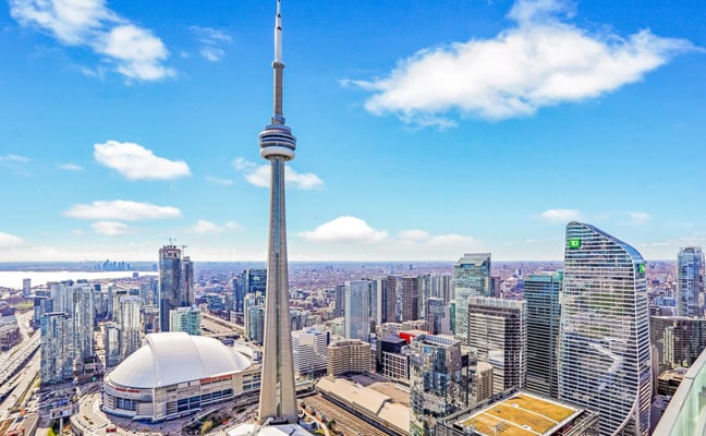 Toronto skyline with CN Tower
